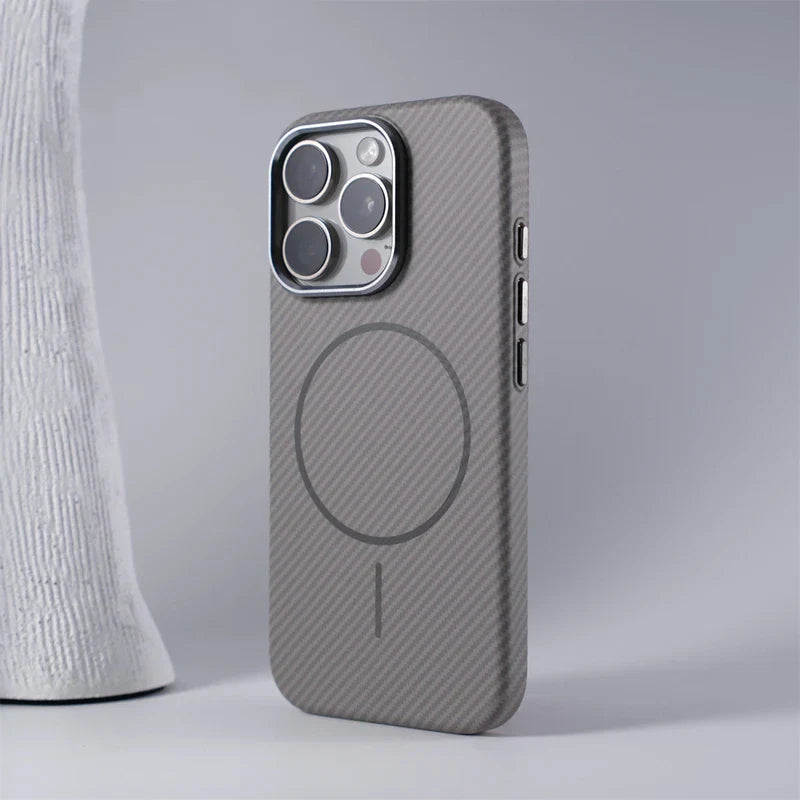 Textured Carbon Fiber iPhone Case with MagSafe Charging